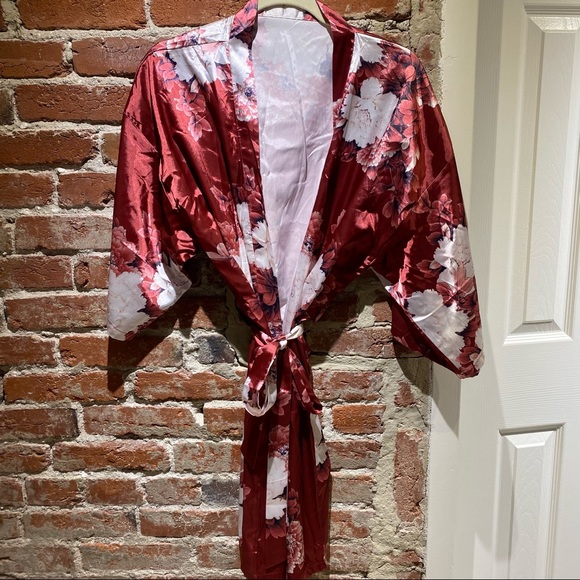 4️⃣for2️⃣0️⃣! Robe - Picture 3 of 5